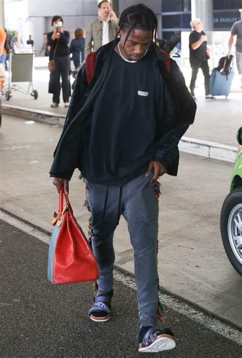 Travis Scott street style looks